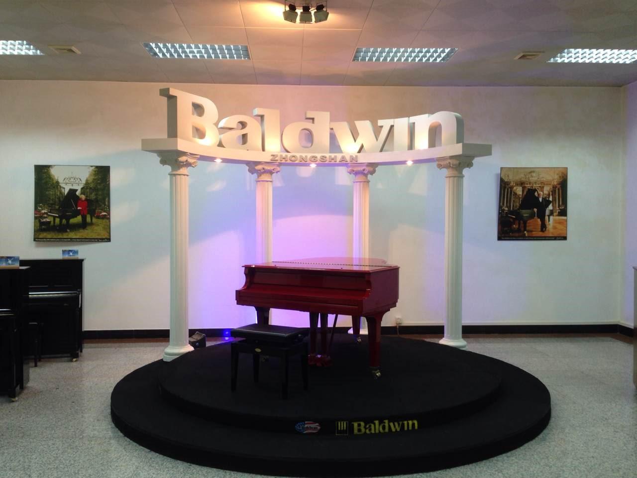 新手学钢琴如何选购？美系经典鲍德温（Baldwin）与您共启音乐之旅